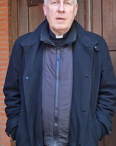 "Ich möchte, dass wir klar sagen: So etwas, geht nicht! So etwas ist nicht zu tolerieren!"
Propst und Stadtdechant...